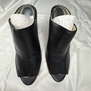 MK leather heels